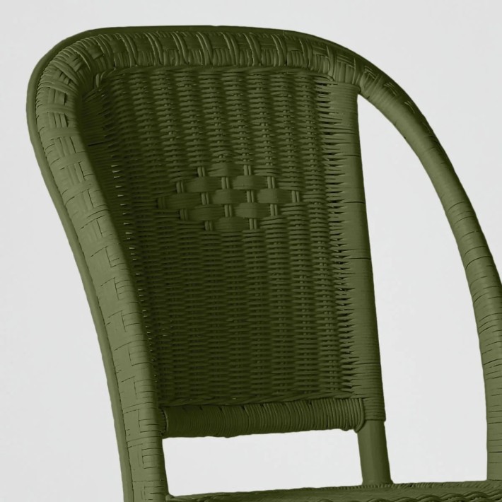 Primavera-coloured lacquered woven rattan chair