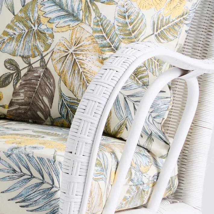 Primavera white lacquered rattan sofa with cushions