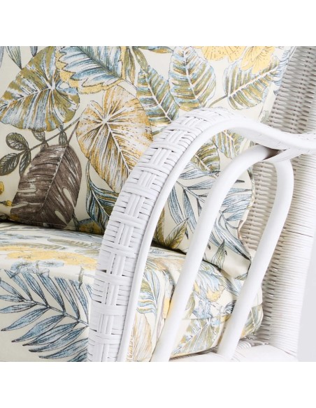 Primavera white lacquered rattan sofa with cushions