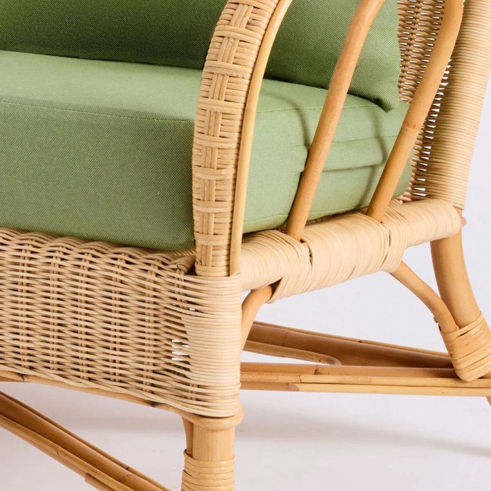 Rattan couch Nantucket natural