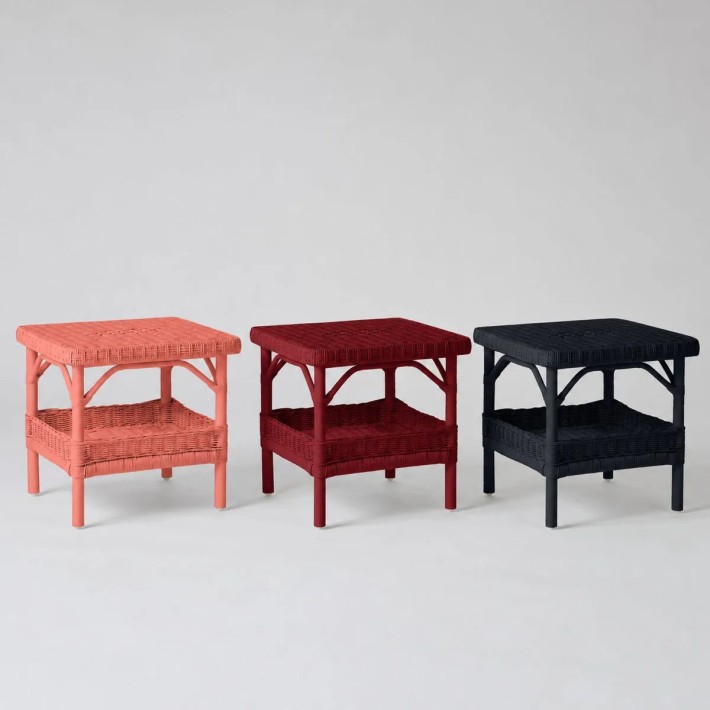 Square coffee table in Primavera-coloured lacquered rattan