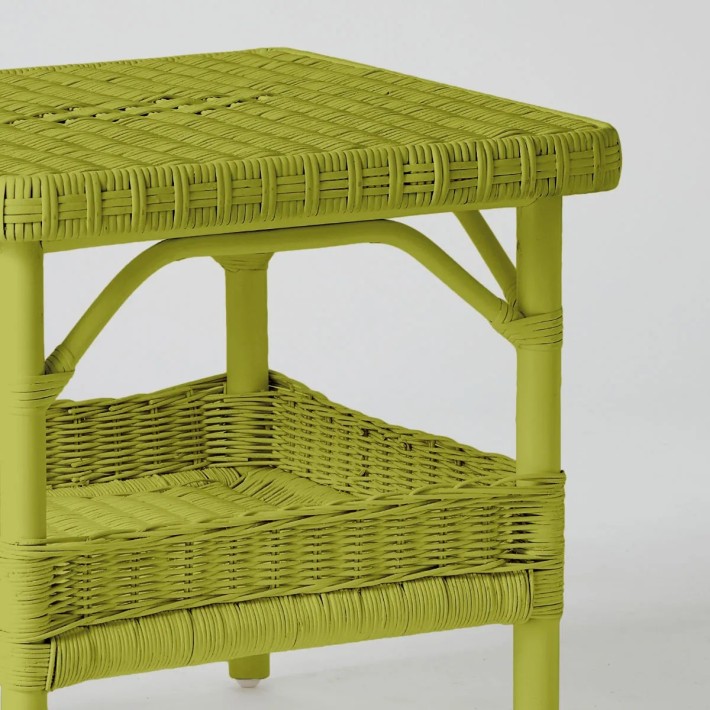 Square coffee table in Primavera-coloured lacquered rattan