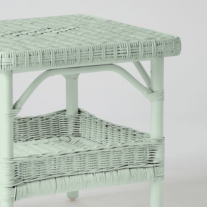 Square coffee table in Primavera-coloured lacquered rattan