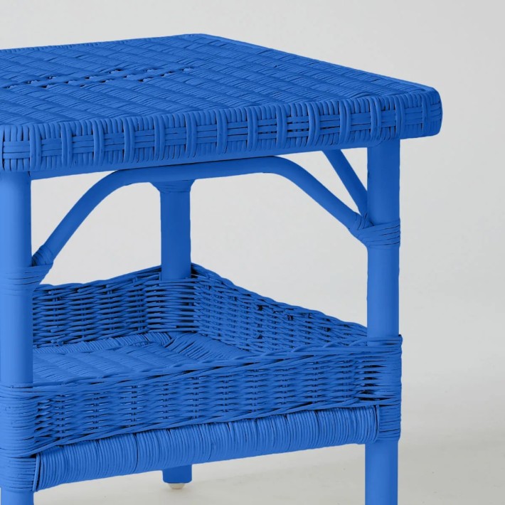 Table basse carrée en rotin laqué couleur Primavera