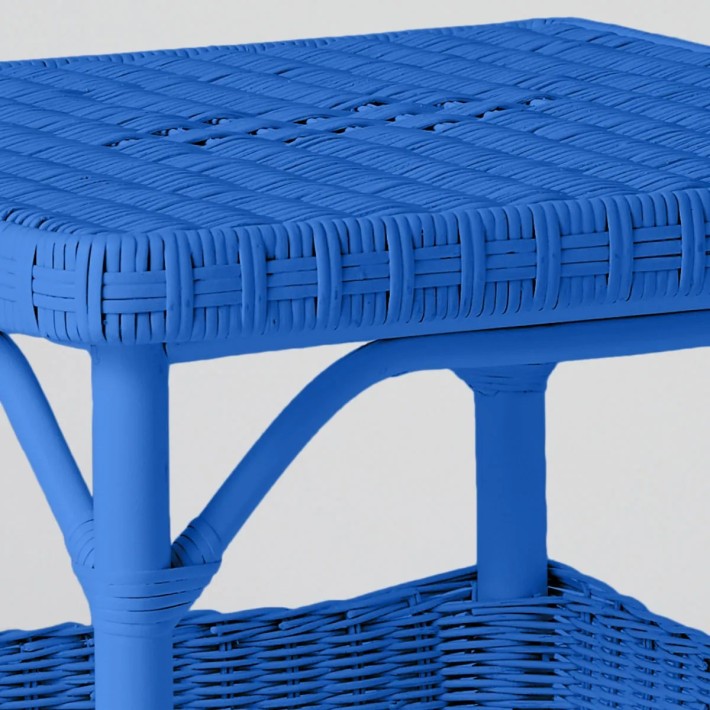 Square coffee table in Primavera-coloured lacquered rattan