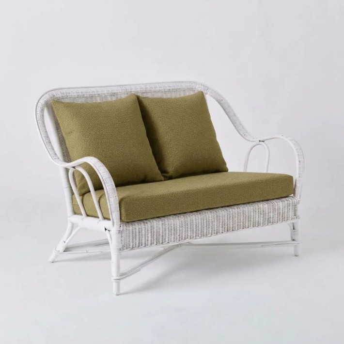 PRIMAVERA sofa in KOK seaweed fabric