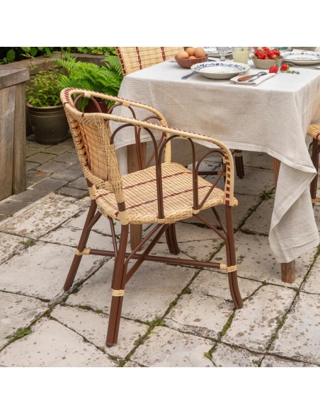 Fauteuil de table en résine BELLE EPOQUE ambiance dossier