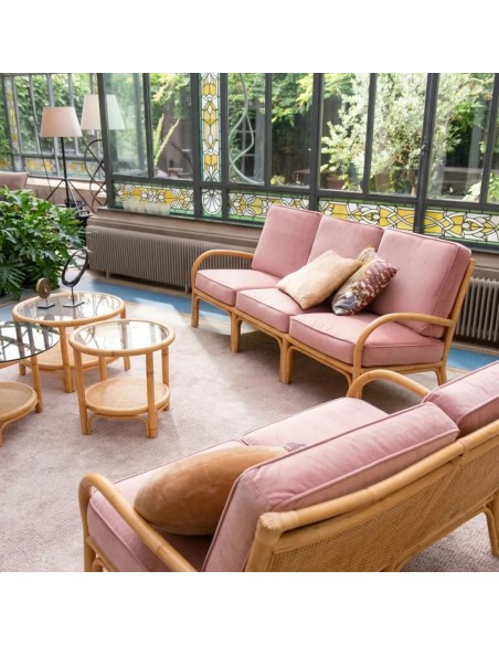Ambiance canapés en canne de rotin collection RIVIERA tissu velours rose