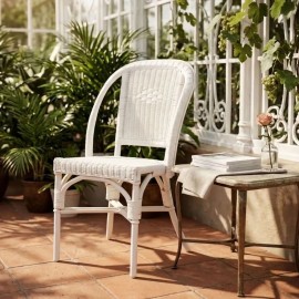Chaise en rotin tressé laqué blanc collection primavera pour KOK maison 2