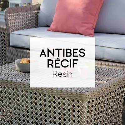 meuble de jardin en r&eacute;sine tress&eacute;e Provence